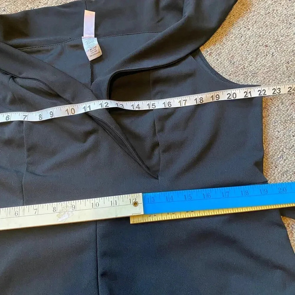 Find me plus Wide Leg Stretch Casual Black Jumpsuit Women Plus Size 1X/3X - Picture 3 of 10